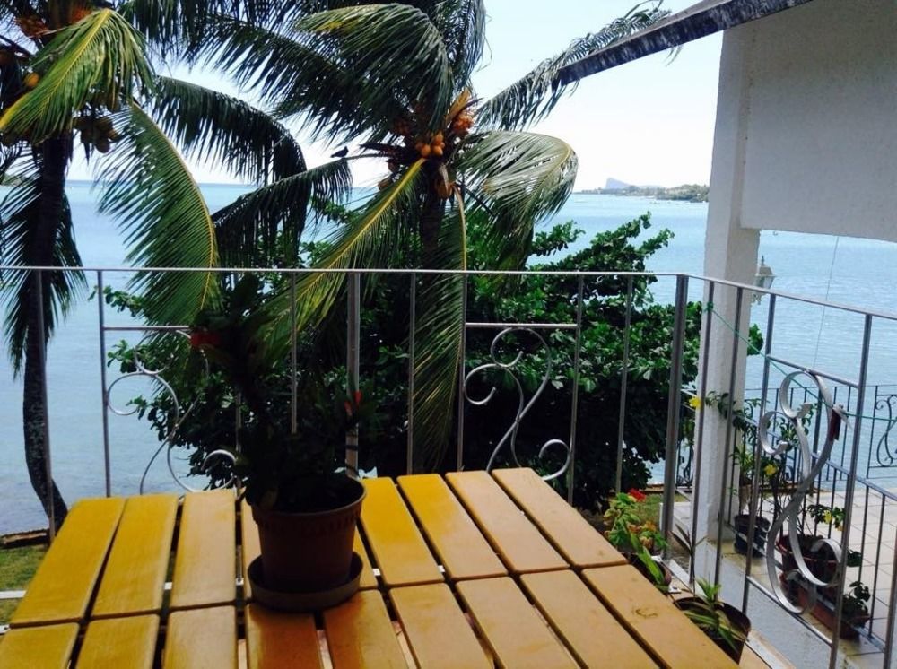 Pillayguesthouse Grand Baie Exterior photo